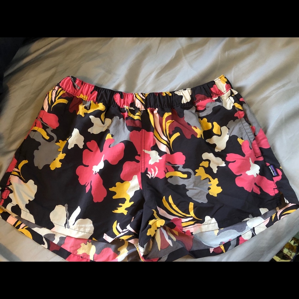 Women’s baggies